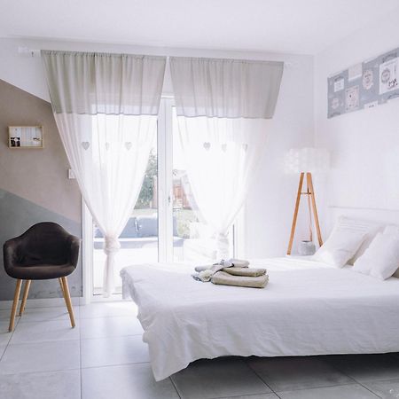 Gite "Le Mesminois" Etablissement Avec Espace Bien-Etre Et Sauna Saint-Mesmin  Bagian luar foto